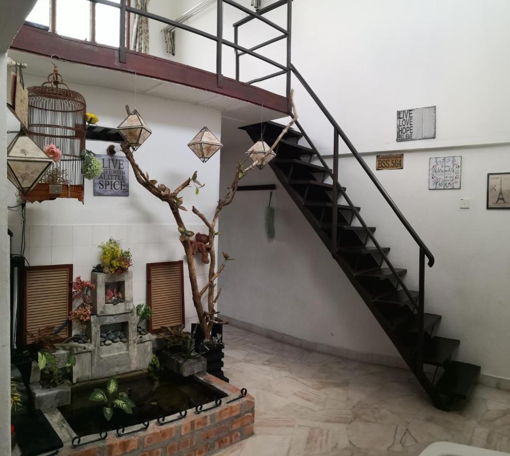 Hua Tang Homestay Ipoh Zewnętrze zdjęcie